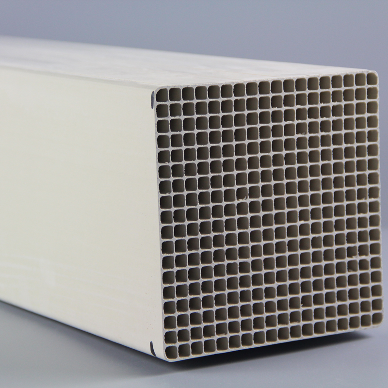 脫硝催化劑在多少溫度下運行？scr脫硝催化劑的主要成分有哪些？