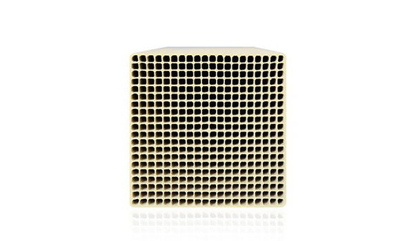 脫硝催化劑主要成分是哪些？基本原理是什么？