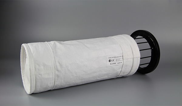 除塵器布袋多久換一次？更換周期是否有標(biāo)準(zhǔn)？