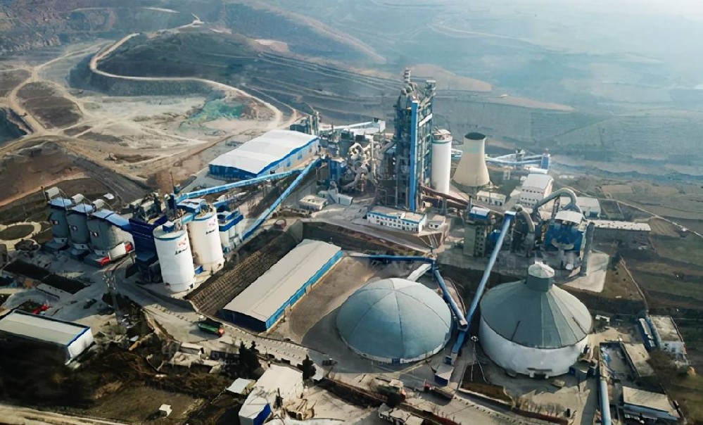 水泥行業(yè)的煙氣排放特點(diǎn)及使用的除塵布袋材質(zhì)